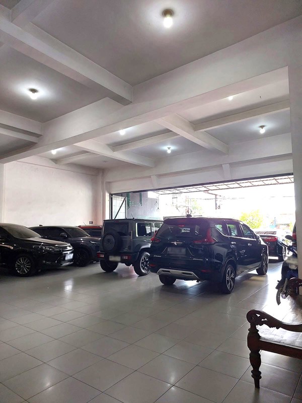 Aset Komersial Super Premium, Ruko 3 Lantai  Di Ring Road Utara , Condongcatur, Depok, Sleman
