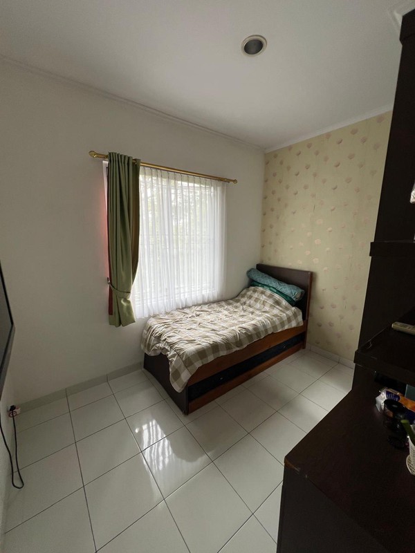 Rumah di Lingkungan Asri dekat AEON Mall BSD