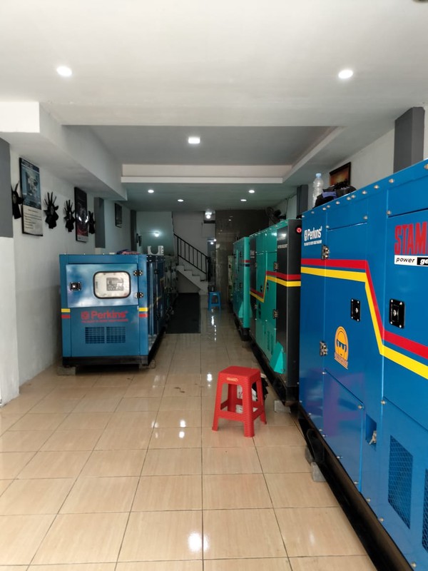  DiSewakan Ruko Jl Semarang, dekat PGS Pasar Turi