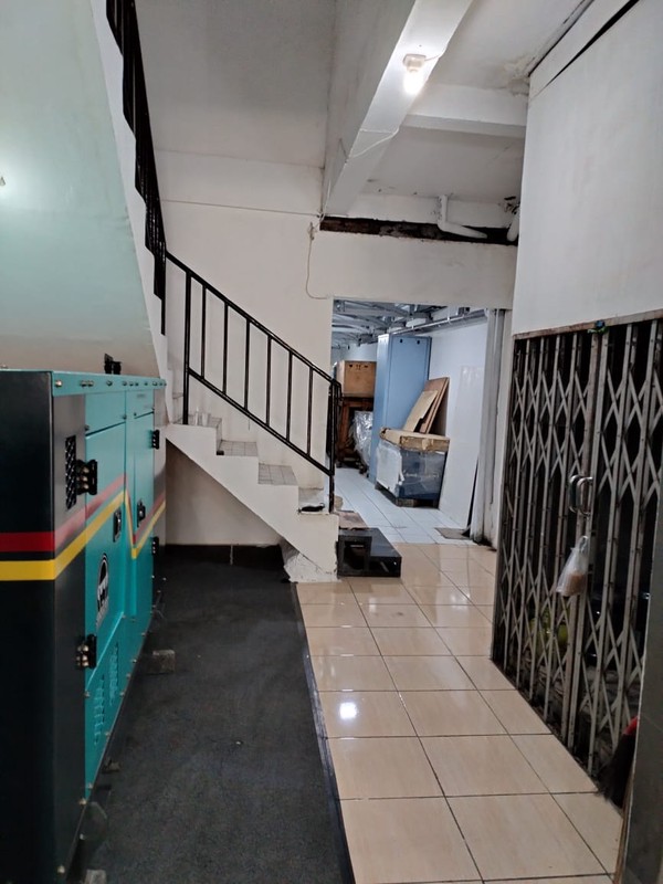  DiSewakan Ruko Jl Semarang, dekat PGS Pasar Turi