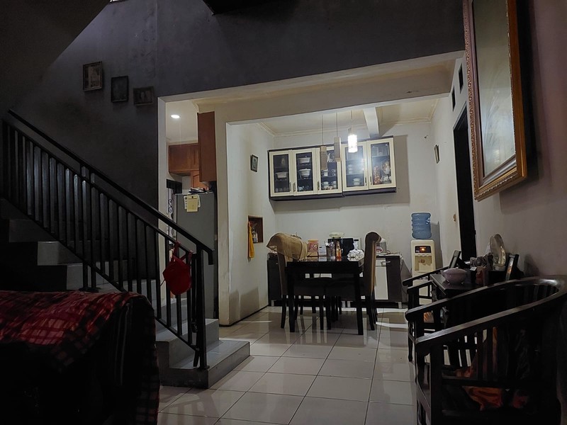 Rumah Posisi Hoek ,2 lantai di Bintaro Jaya 9