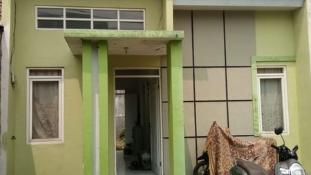 Rumah Hook Pojok Di Graha Kota Sidoarjo Hadap Timur