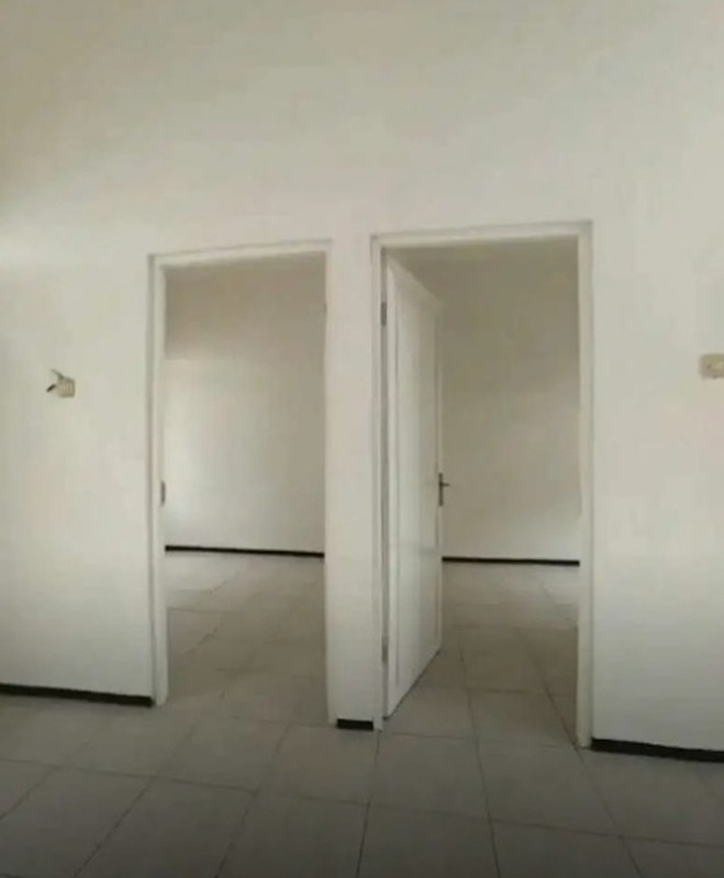 Rumah Hook Pojok Di Graha Kota Sidoarjo Hadap Timur