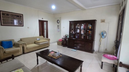 Rumah 2 lantai,posisi hook di Bintaro Jaya 9