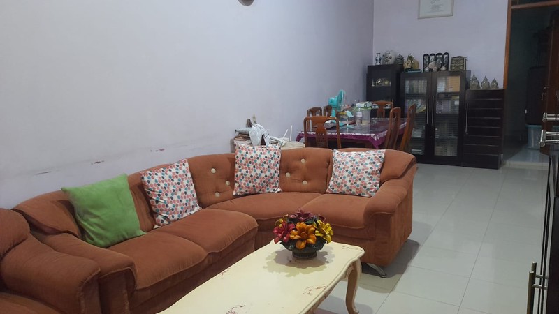 Rumah 2,5 Lantai di Bintara Bekasi Jaksel