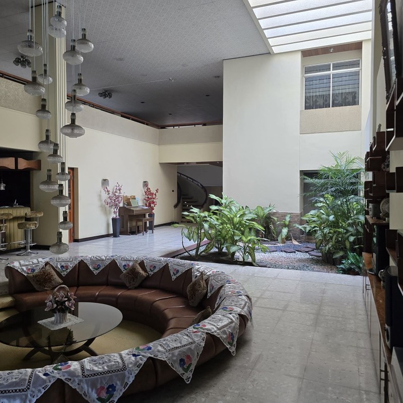 Rumah Dijual Wijaya Kusuma Genteng Surabaya Pusat Nol Jalan 