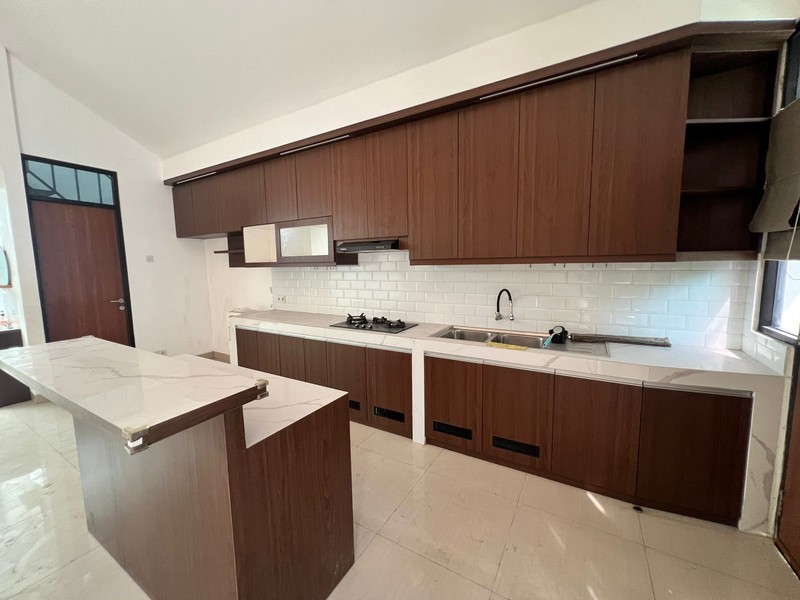 Rumah Bagus Di Cluster Bintaro Jaya Sektor 9