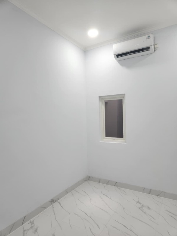 Rumah Pasar Baru Disewakan Cepat Dekat Tj dan Kereta