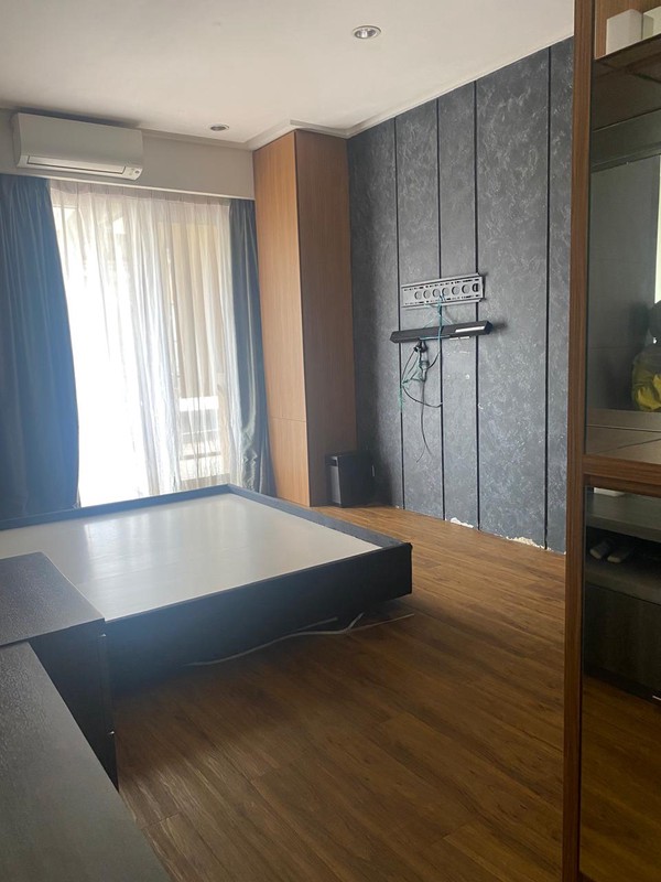 RUmah 2 Lantai, Bagus, dalam Cluster keamanan 24 Jam di Bintaro