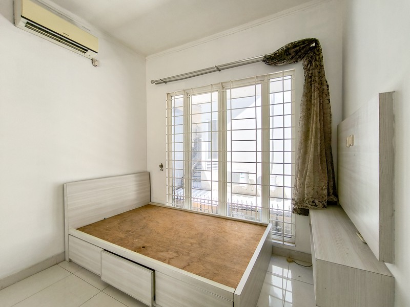 Rumah Bagus Siap Huni Asri di Emerald View, Bintaro Jaya Sektor 9