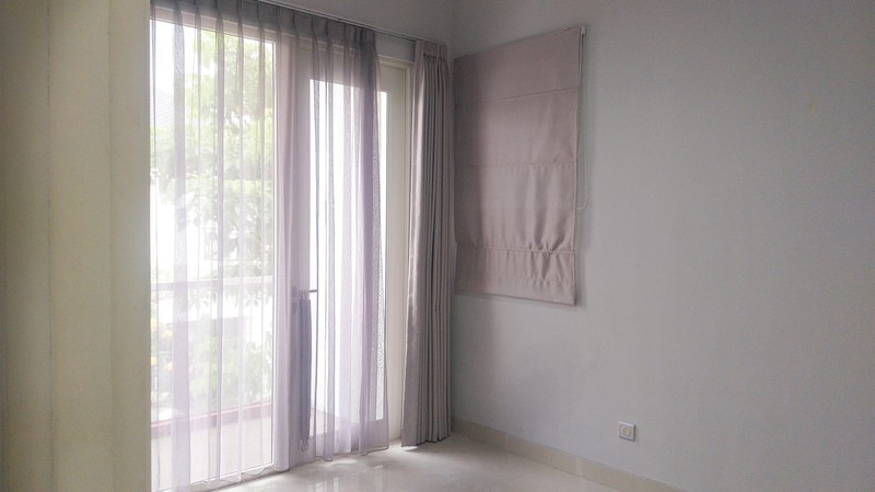 Rumah Bagus Siap Huni Asri di Kebayoran Essence, Bintaro Jaya Sektor 7