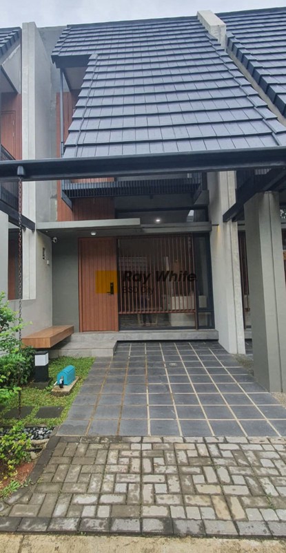 DIJUAL CEPAT & HARGA MIRING! Rumah di Perbatasan BSD dan Gading Serpong!