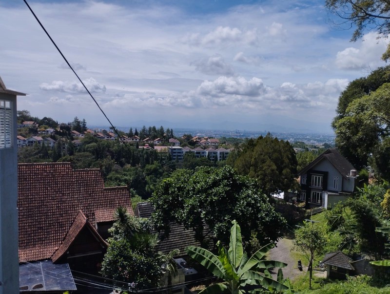 Tanah View Cantik Dekat The Valley Dago Bandung