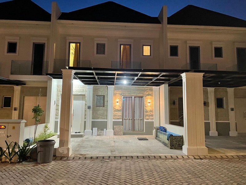 Dijual Rumah Greenland Residence - Cluster Garbera - BARU RENOV cantik - dekat Citraland, Pakuwon Mall