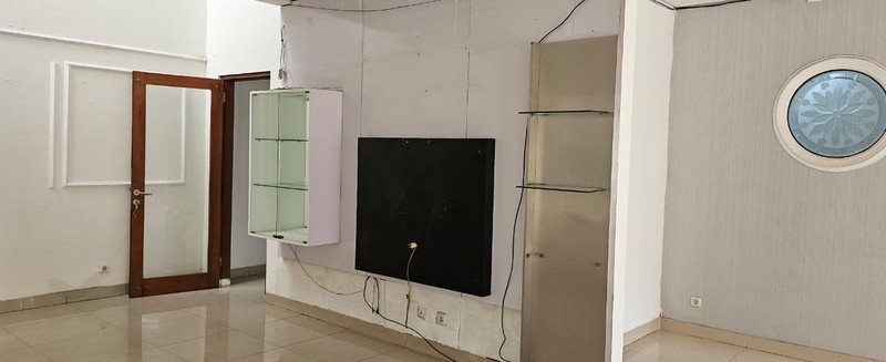 Rumah Cantik 2 Lantai dan Siap Huni dengan Hunian Asri Sertifikat SHM @Pesanggrahan