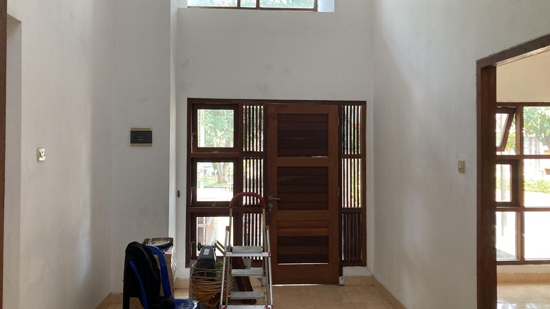 Rumah 2 Lantai Siap Huni, Hunian Nyaman dan Asri @Mahagoni Park, Bintaro.