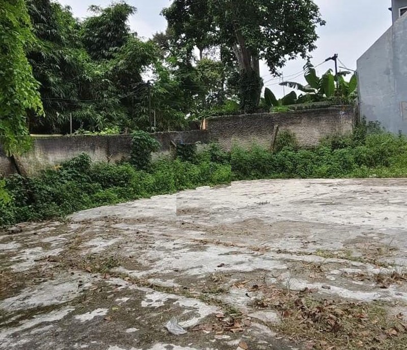 Kavling Bebas Banjir di Kompleks Olivia Residence, Ciputat. Di Tepi Danau Setu Sasak.