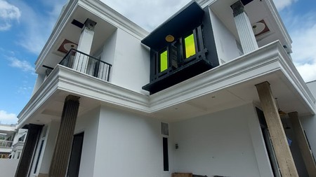 Rumah Baru di Megapolitan Cinere Pinggir Jalan Utama, Cocok untuk Usaha