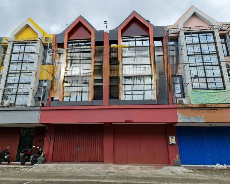 Ruko Strategis Gading Serpong - High Traffic, High Visibility