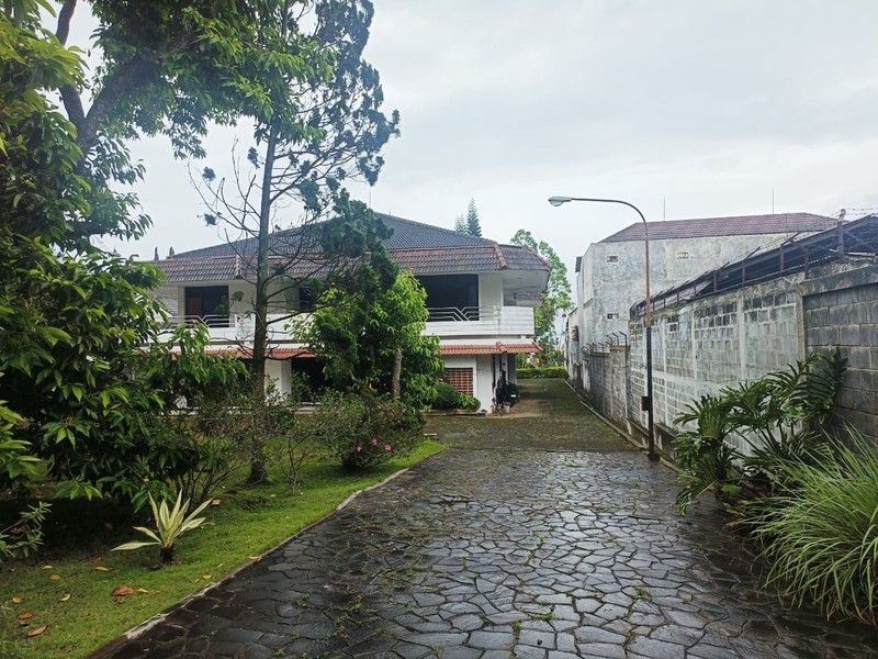Dijual Villa di Batu Jl Imam Bonjol II .