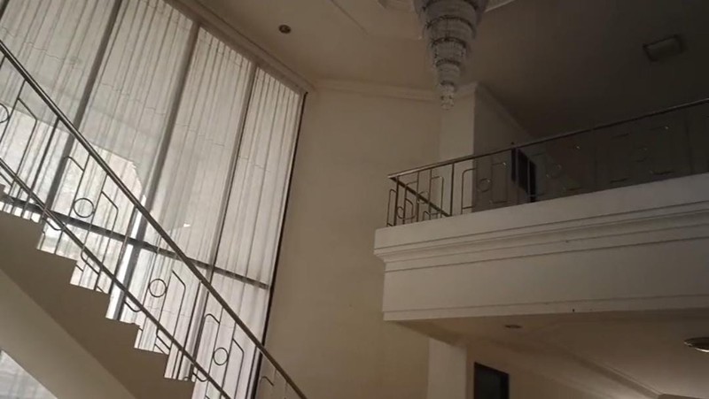 Dijual Villa di Batu Jl Imam Bonjol II .