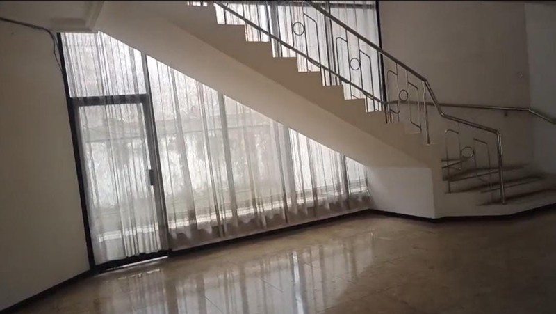 Dijual Villa di Batu Jl Imam Bonjol II .