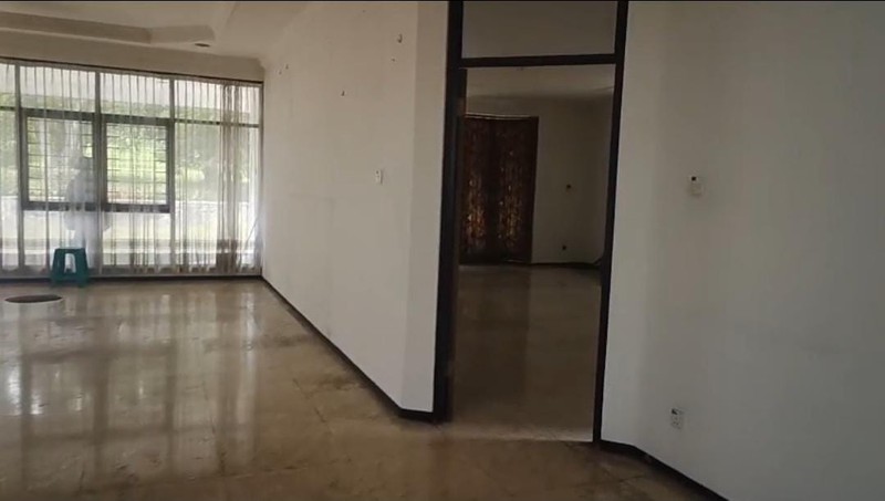 Dijual Villa di Batu Jl Imam Bonjol II .