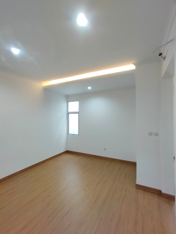 Rumah renovasi rapih di THE ICON COSMO, dekat AEON Mall BSD