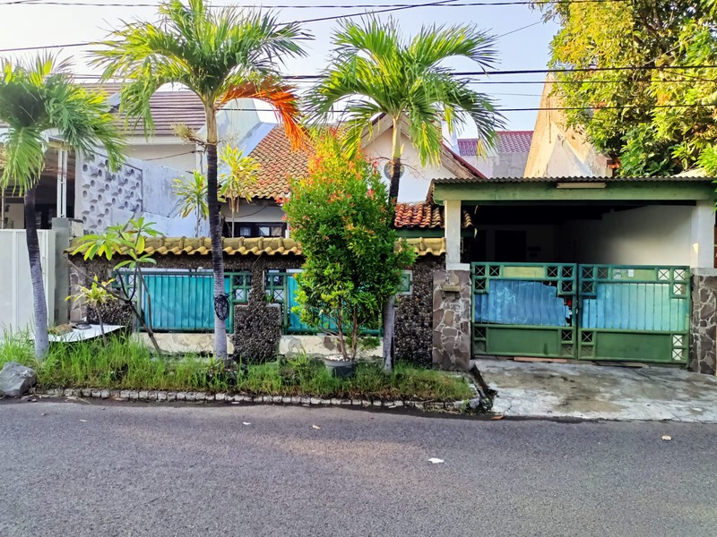 Dijual rumah  Jl Pandugo Sari 7