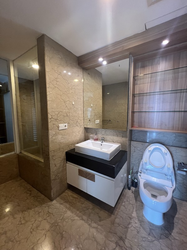 Apt springhill royale di sewa luas 244 m2 tipe 3 BR furnish bagus special