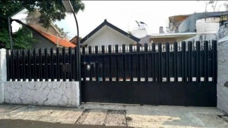 Dijual Rumah Lama dan Terawat di jl. Petojo Selatan, Jakarta Pusat, Di Bawah Harga NJOP