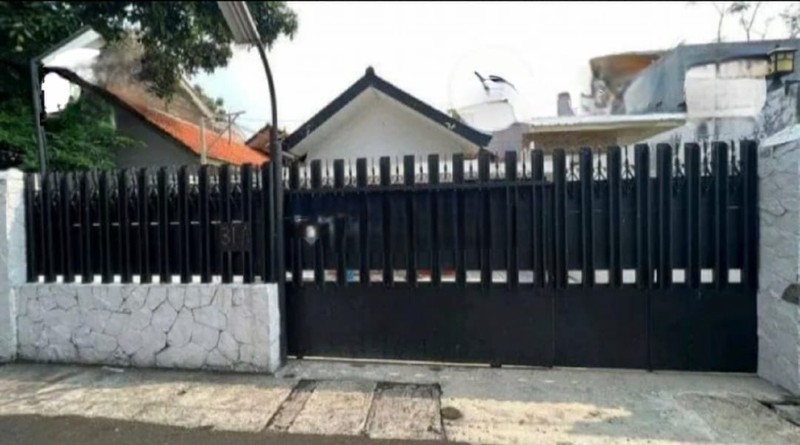 Dijual Rumah Lama dan Terawat di jl. Petojo Selatan, Jakarta Pusat, Di Bawah Harga NJOP