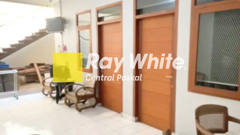 Rumah Cantik Nyaman dan Asri Ada Private Pool di Sayap Ciumbuleuit Bandung