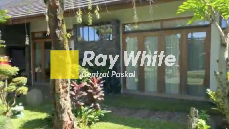 Rumah Cantik Nyaman dan Asri Ada Private Pool di Sayap Ciumbuleuit Bandung