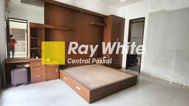 Rumah Nyaman Bersih Rapi dan Siap Huni di Batununggal Mulia Bandung