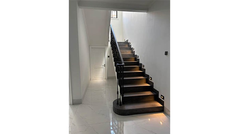 Rumah Brand New type American classic di Cempaka Putih Tengah