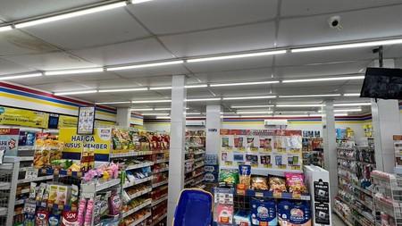 Rumah Pinggir Jalan Utama Di Bintaro Sektor 5 Tangerang Selatan