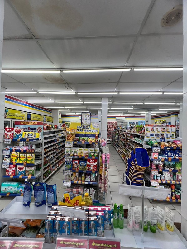 Rumah Pinggir Jalan Utama Di Bintaro Sektor 5 Tangerang Selatan