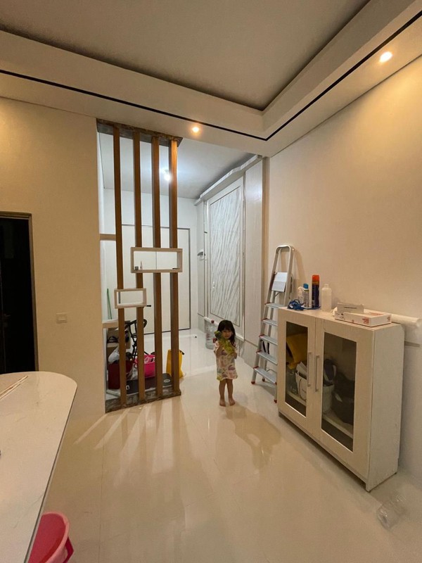 DIJUAL RUMAH GREENLAND RESIDENCE CLUSTER GARBERA JALAN RAYA LABAN MENGANTI PERBATASAN SURABAYA BARAT