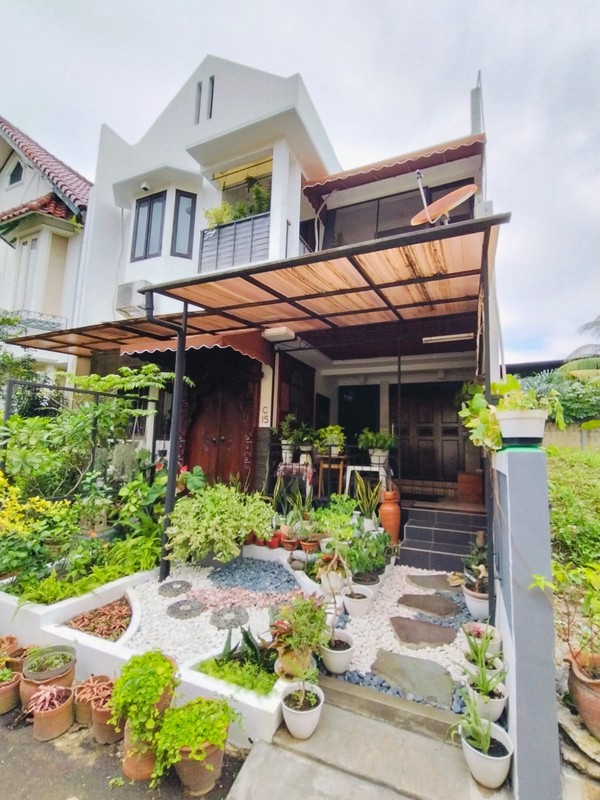 Rumah Bagus Di Astya Puri 2, Jl Kertamukti Cirendeu Tangerang Selatan