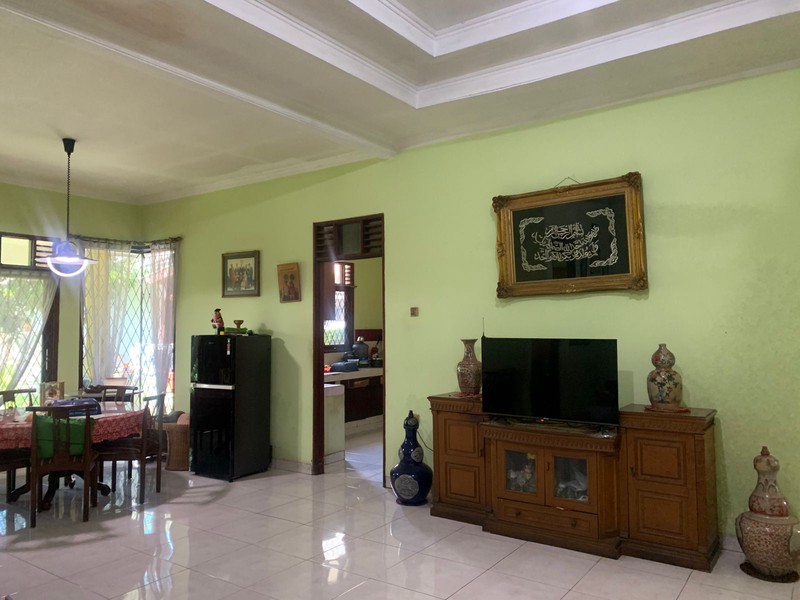 Rumah Bagus Di Jl Beruang Raya Pondok Ranji Tangerang Selatan