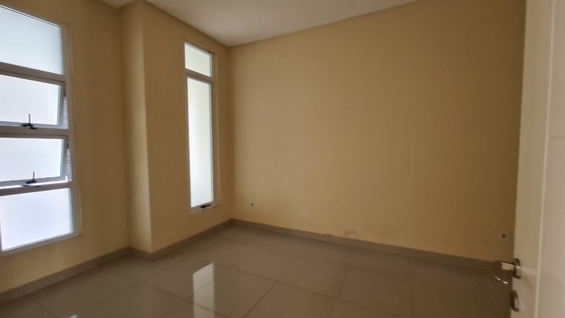 Rumah 2 Lantai Siap Huni dengan Hunian Nyaman dan Asri @Tangerang