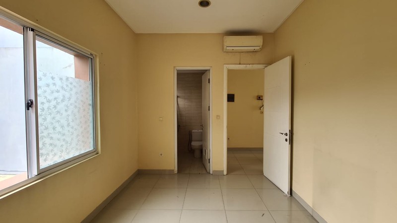 Rumah 2 Lantai Siap Huni dengan Hunian Nyaman dan Asri @Tangerang