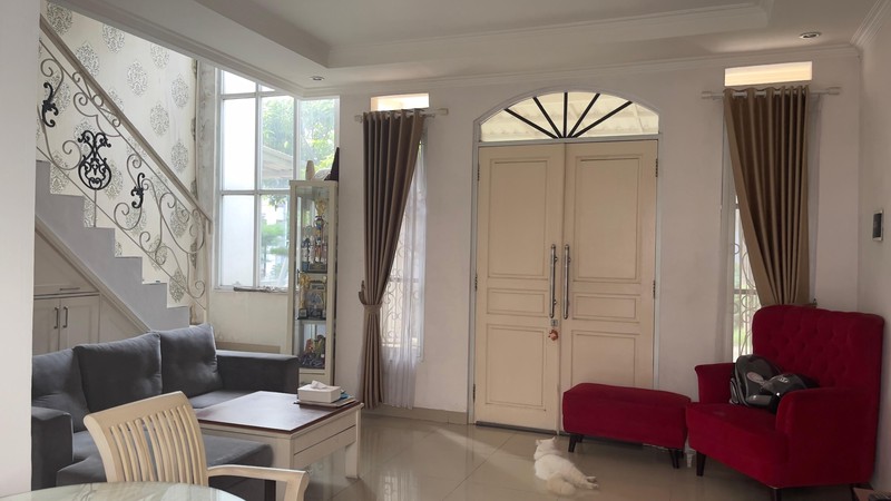 Rumah semi furnished Perumahan Permata Green Sentosa