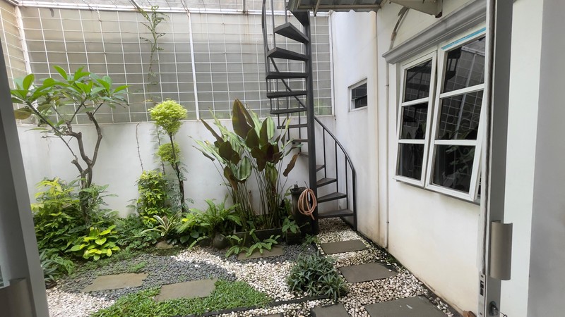 Rumah semi furnished Perumahan Permata Green Sentosa