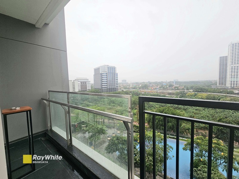 Brand new unit di Apartemen Antasari Place, lantai 7, 1 BR, City View