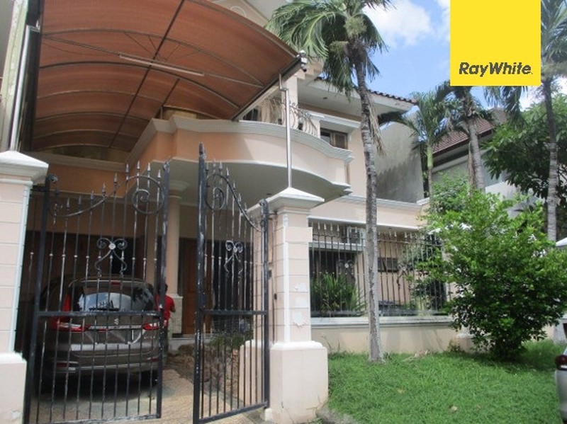 Rumah Hitung Tanah Area Cipete