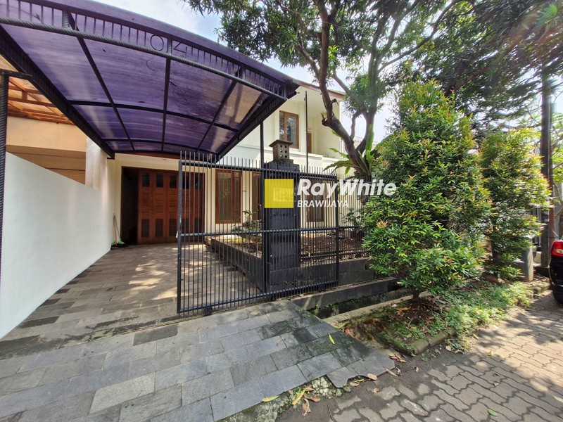 Rumah di Kompleks Lebak Lestari Indah, Lebak Bulus, Jakarta Selatan, 5 menit ke MRT Lebak Bulus