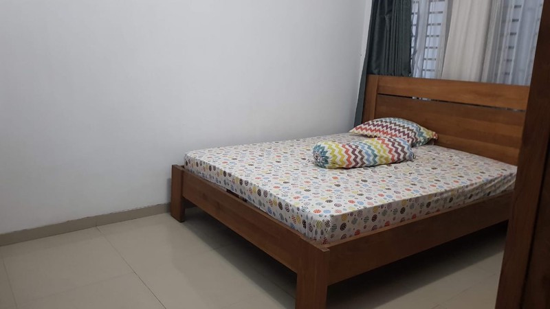 Investasi Properti  Dijual Rumah Besar 4 Kamar di Corongan, Maguwoharjo, Sleman