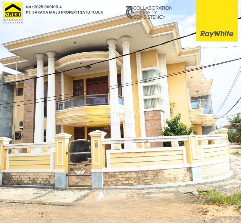 Rumah mewah way halim bandar lampung